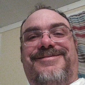 Meet your Posher, Adam